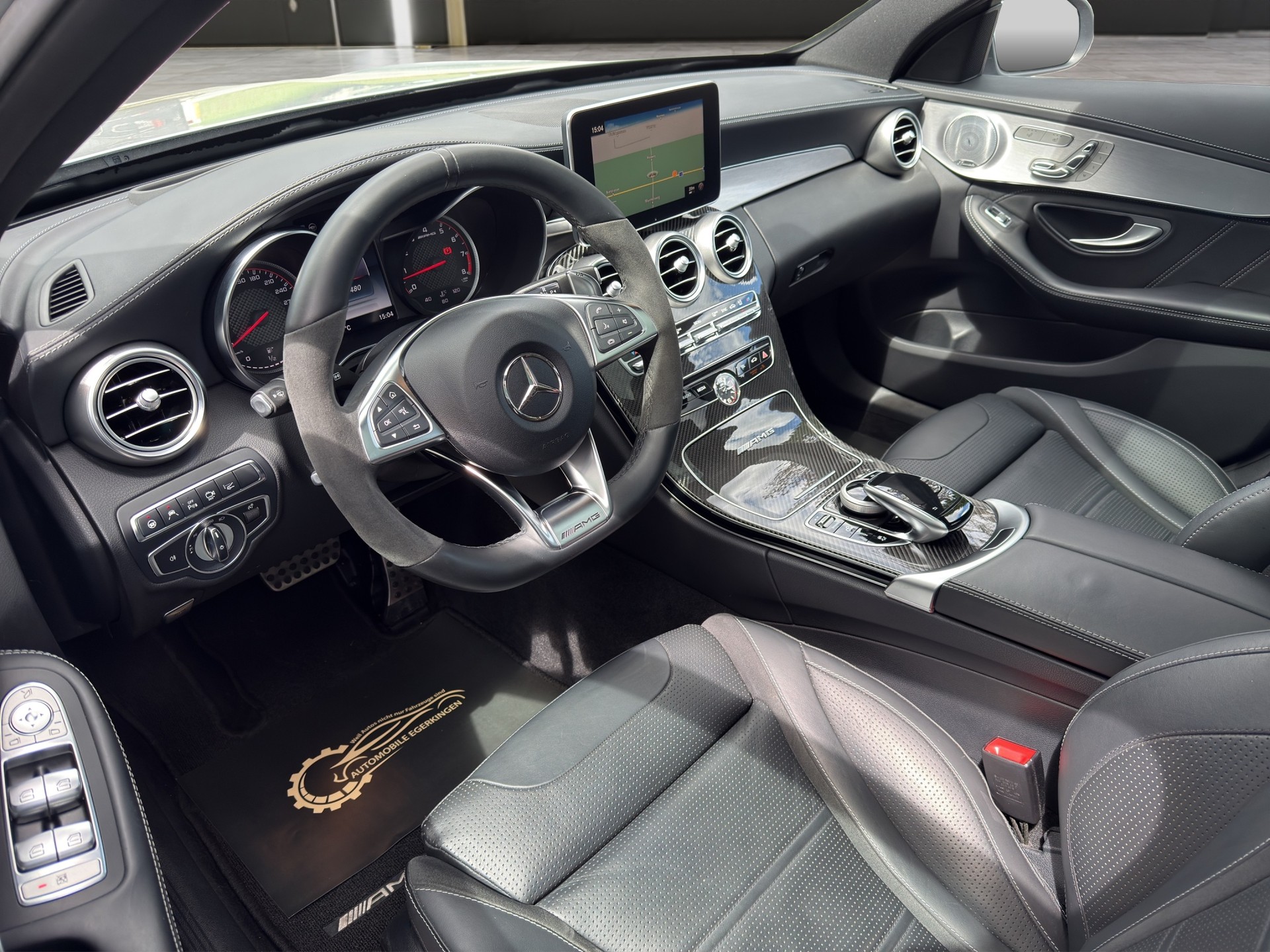 MERCEDES-BENZ C 63 S AMG Kombi-image-8