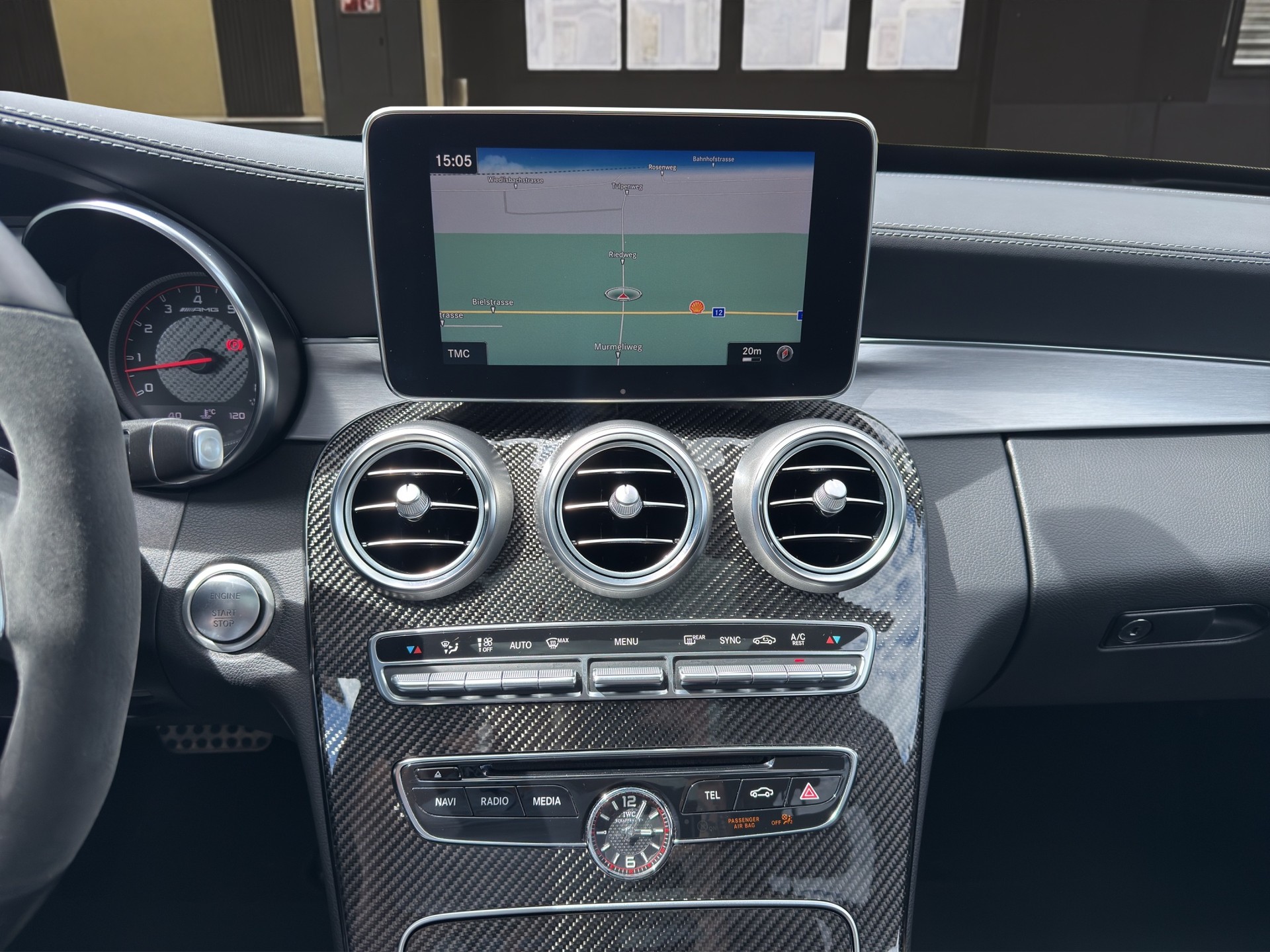 MERCEDES-BENZ C 63 S AMG Kombi-image-15