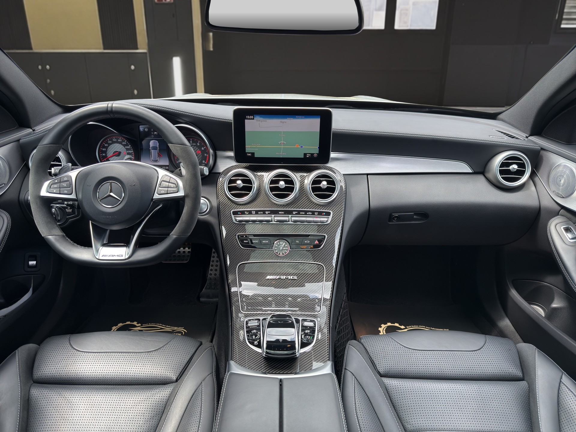 MERCEDES-BENZ C 63 S AMG Kombi-image-10