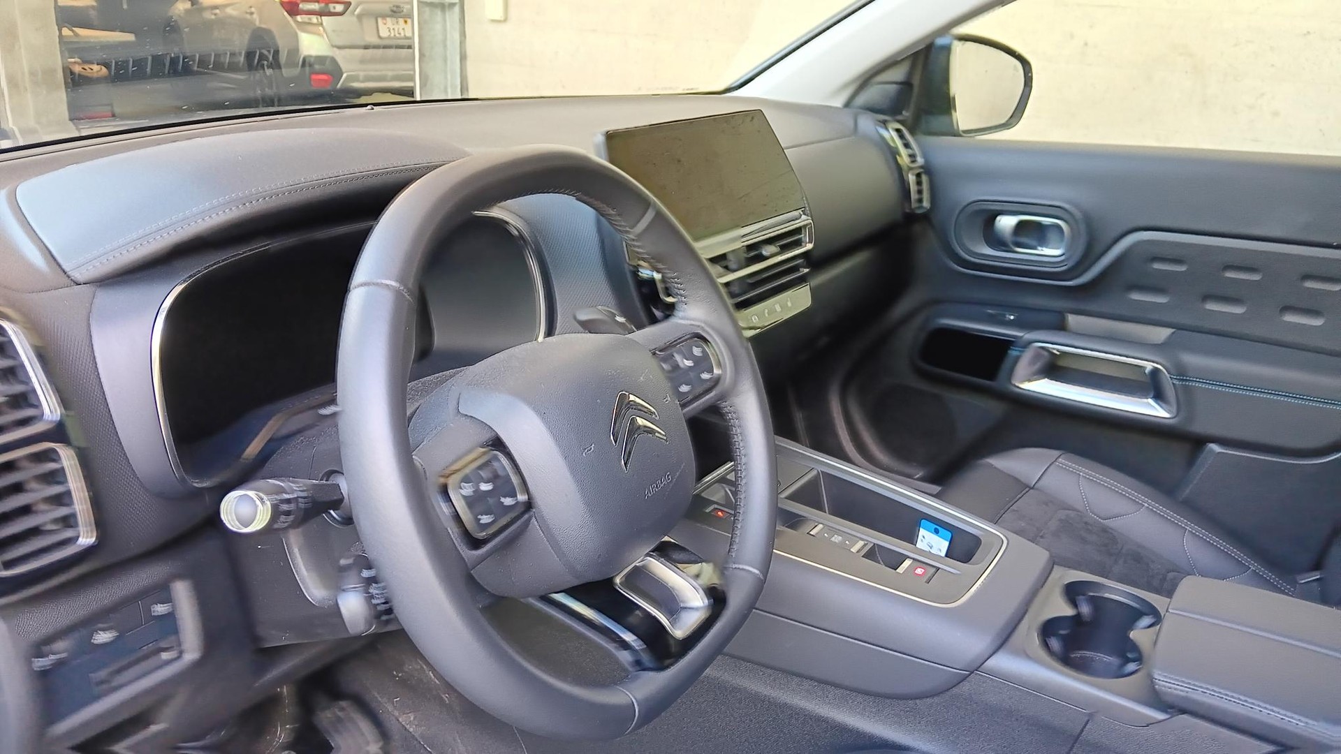 CITROEN C5 Aircross 1.6 PHEV Shine-image-8