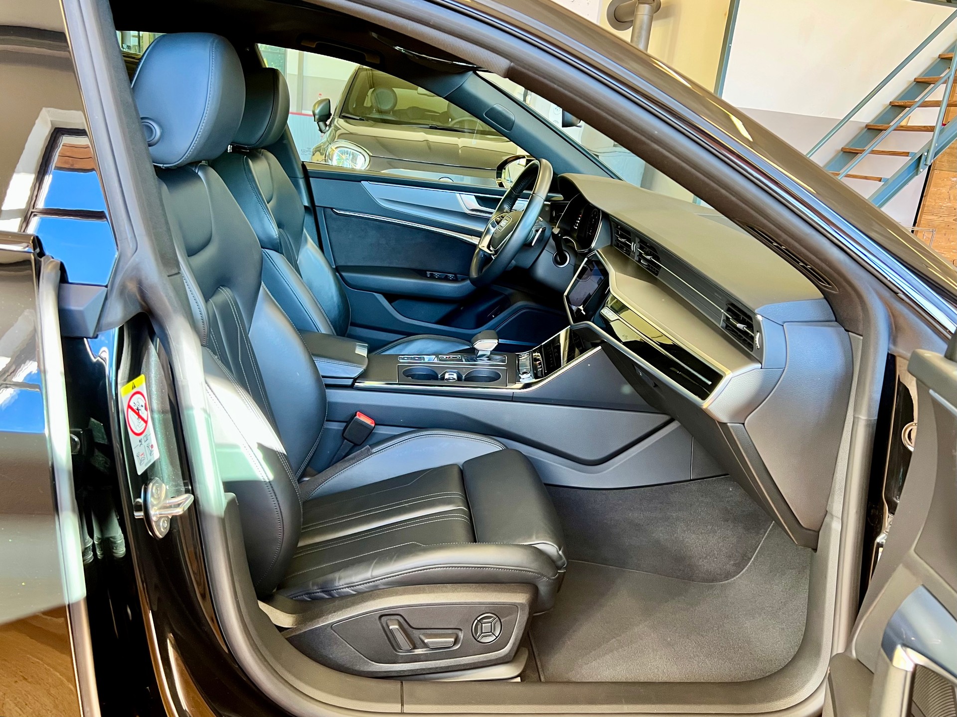 AUDI A7 Sportback 50 TDI quattro S-tronic-image-25