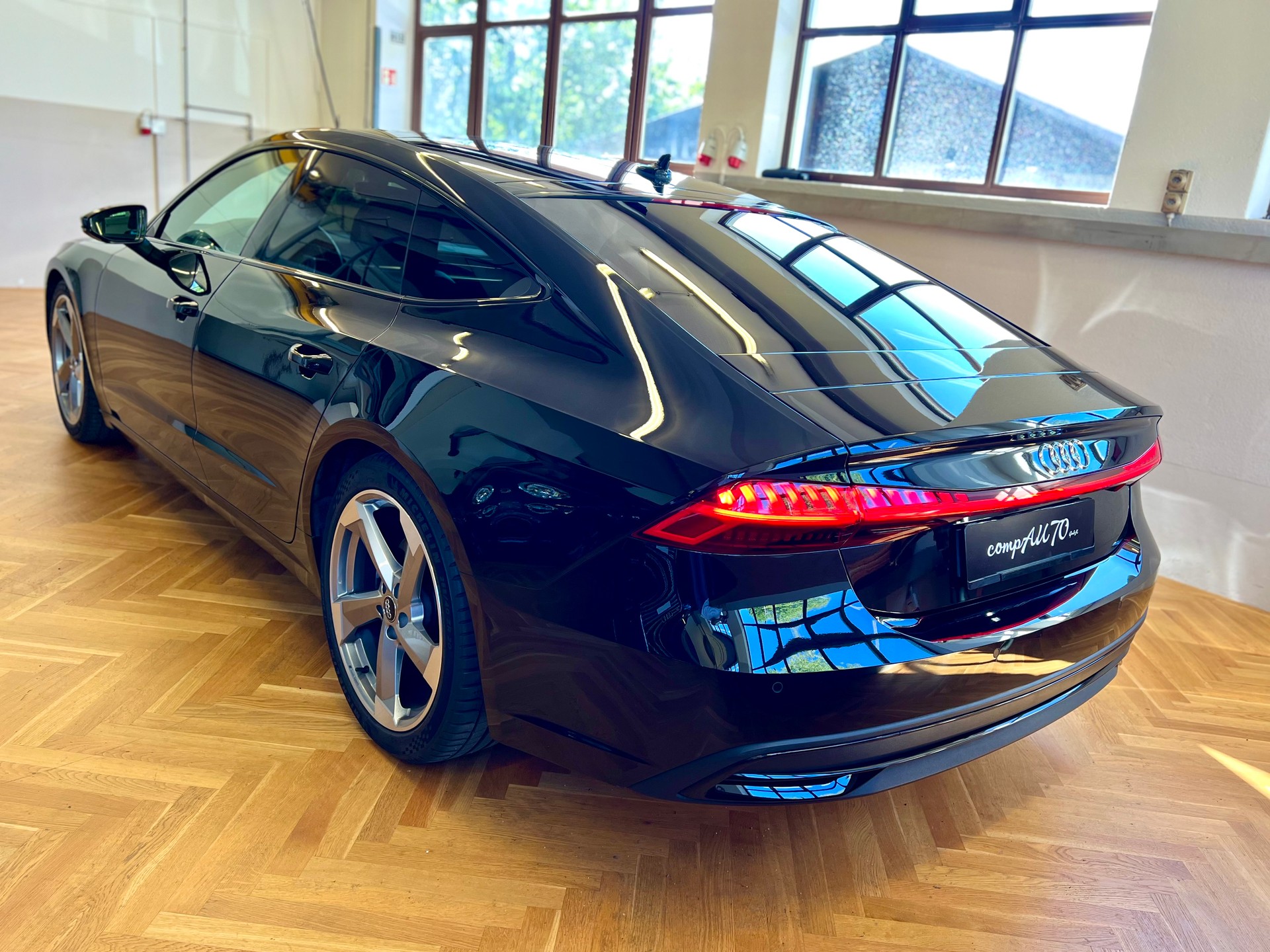AUDI A7 Sportback 50 TDI quattro S-tronic-image-6