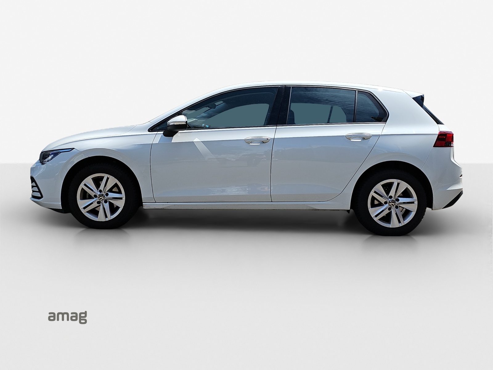 VW Golf 1.0 TSI Life-image-1