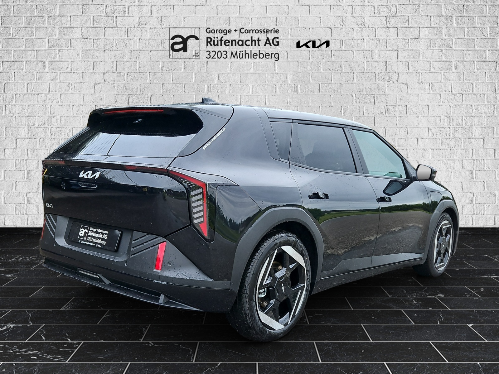 KIA EV4 81 kWh Earth+-image-1