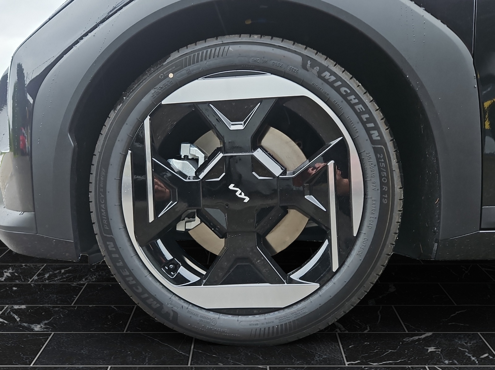 KIA EV4 81 kWh Earth+-image-10