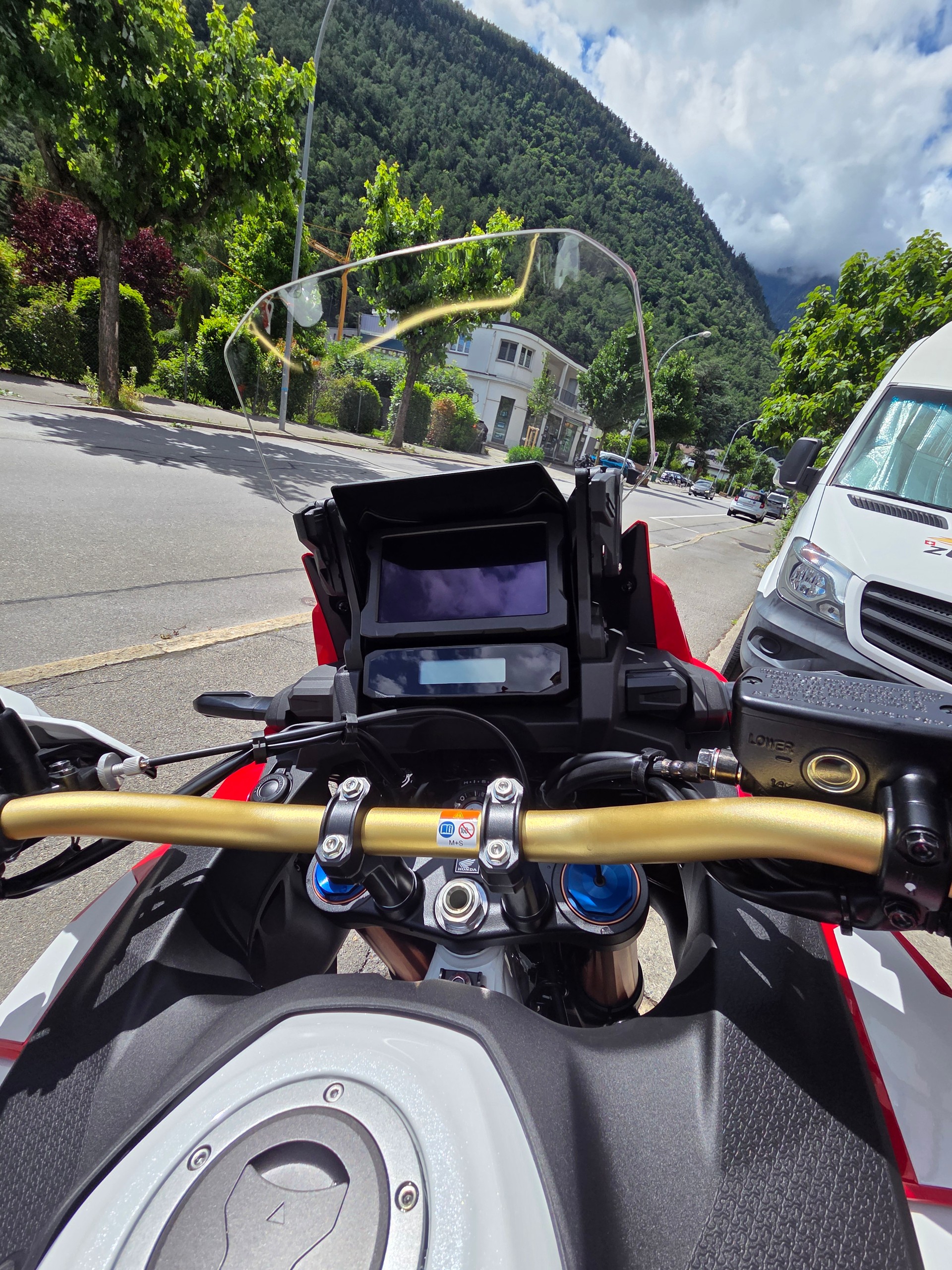HONDA CRF 1100 DCT Africa Twin Adventure Sports-image-8