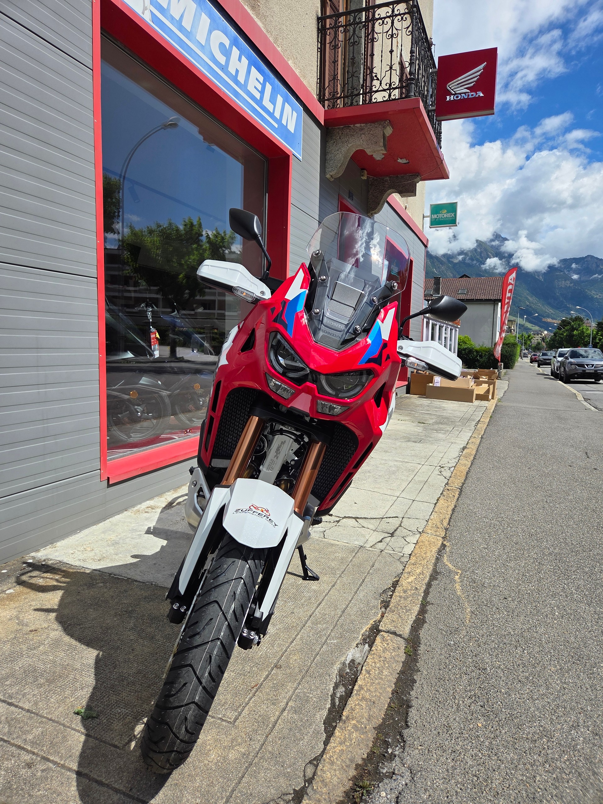 HONDA CRF 1100 DCT Africa Twin Adventure Sports-image-2