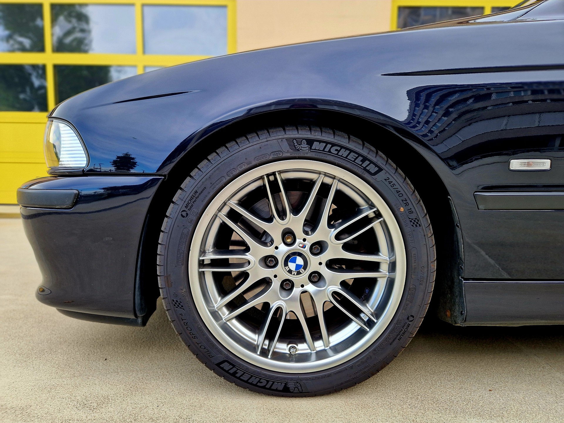 BMW M5 E39 Facelift-image-10