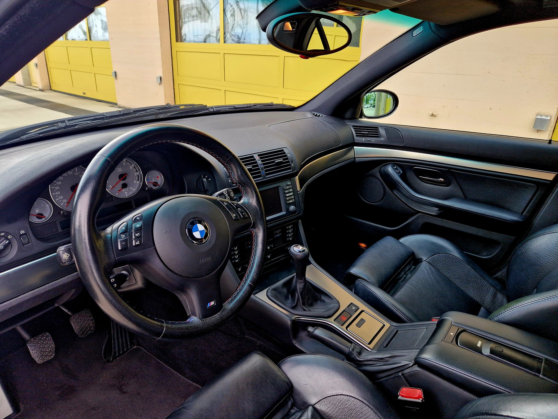 BMW M5 E39 Facelift-image-13