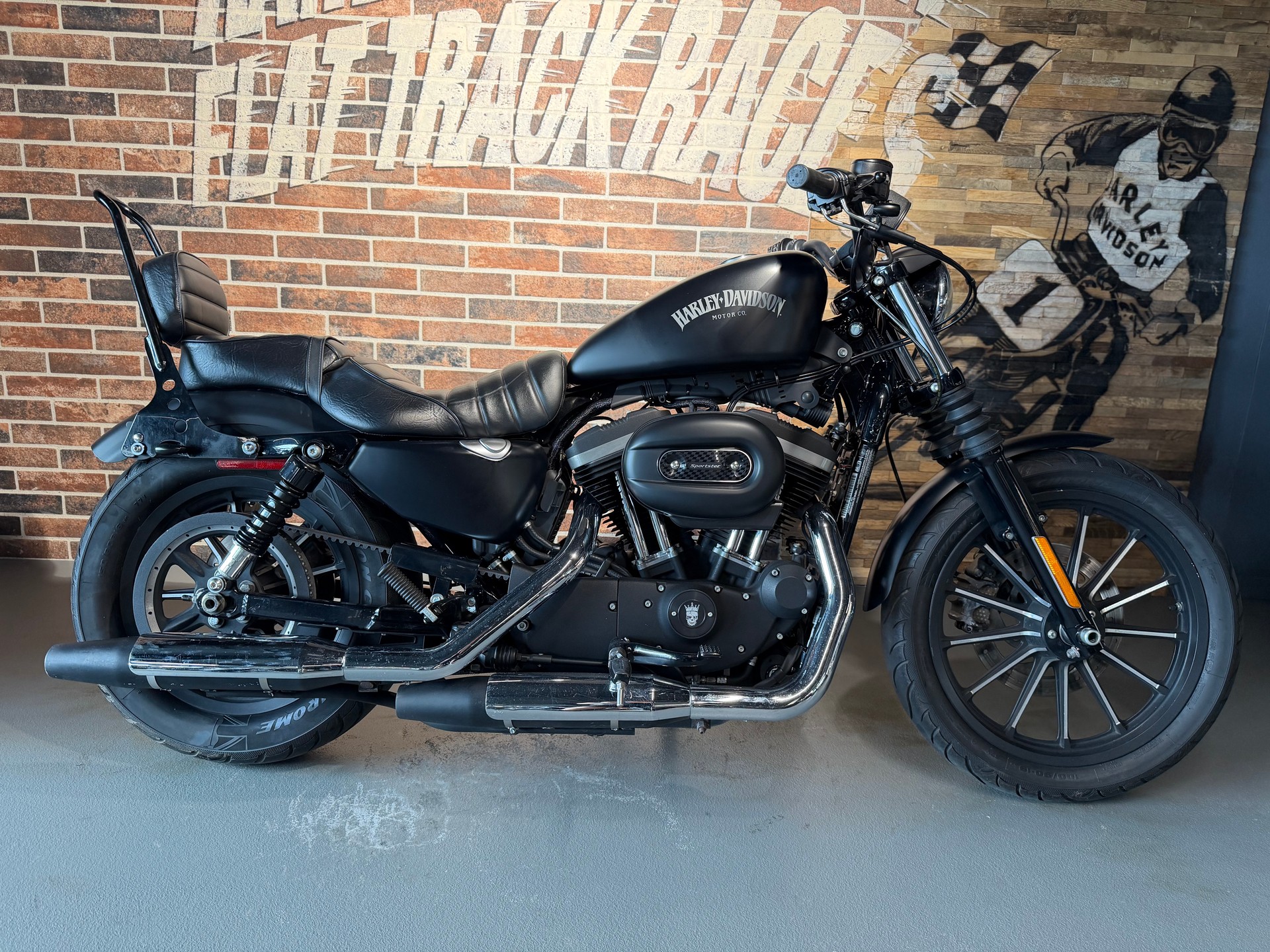 HARLEY-DAVIDSON XL 883 N Sportster Iron ABS-image-6