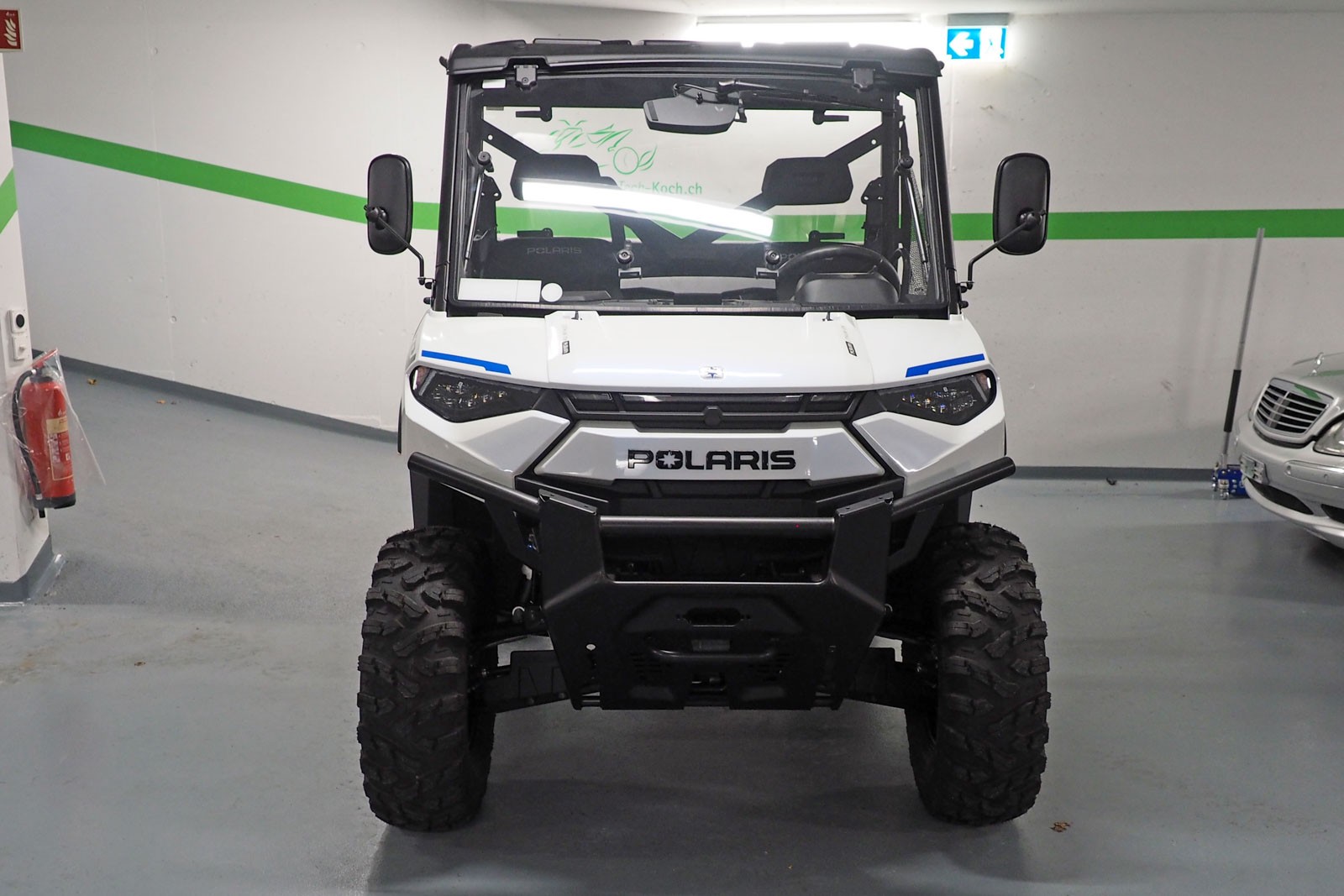 POLARIS Ranger XP Kinetic Premium-showroom-element-1
