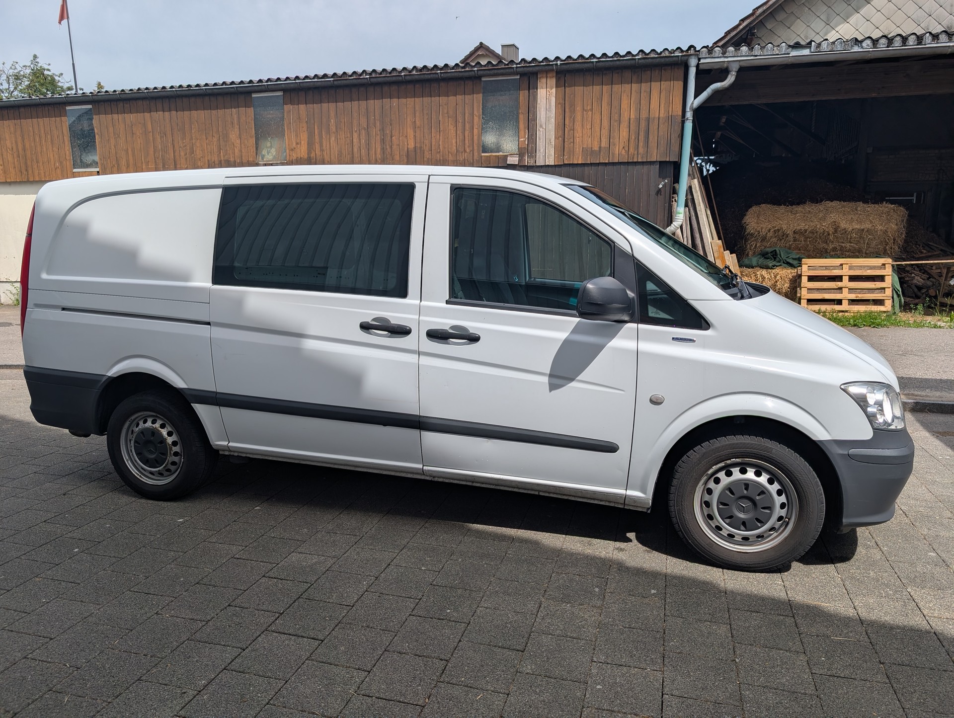 MERCEDES-BENZ VITO-image-1