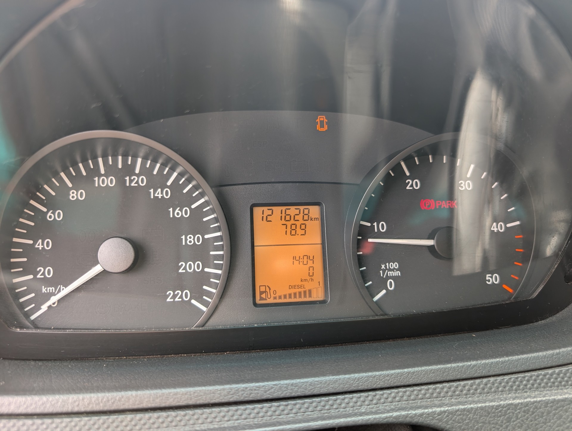 MERCEDES-BENZ VITO-image-3