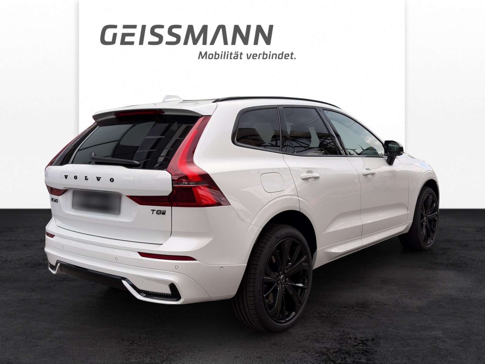VOLVO XC60 2.0 T8 TE Black Edition eAWD-image-5