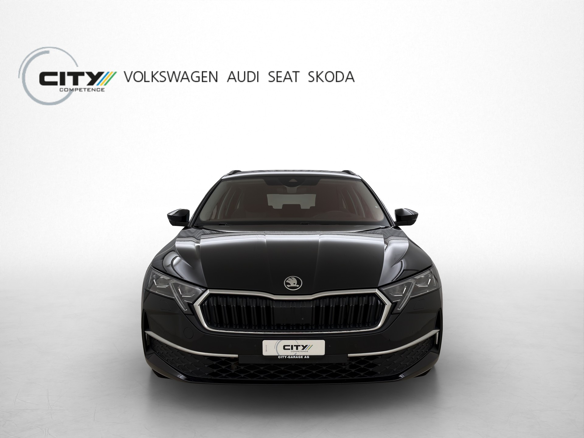 SKODA Octavia Combi 2.0 TSI Selection 4x4-image-1