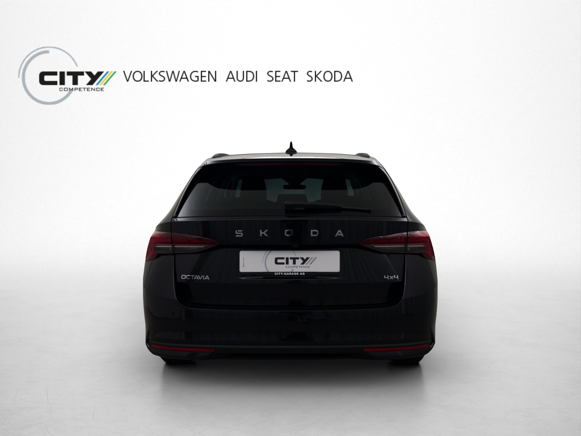 SKODA Octavia Combi 2.0 TSI Selection 4x4-image-3