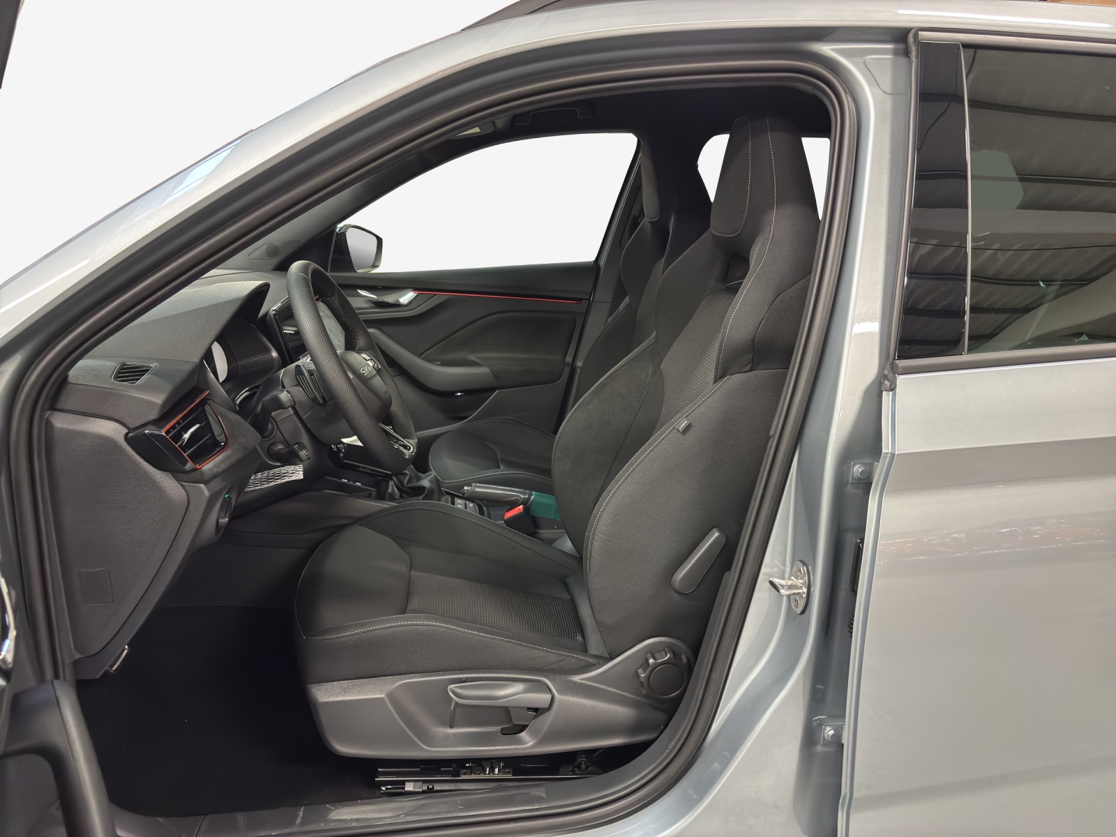 SKODA Kamiq 1.5 TSI Dynamic DSG-image-7