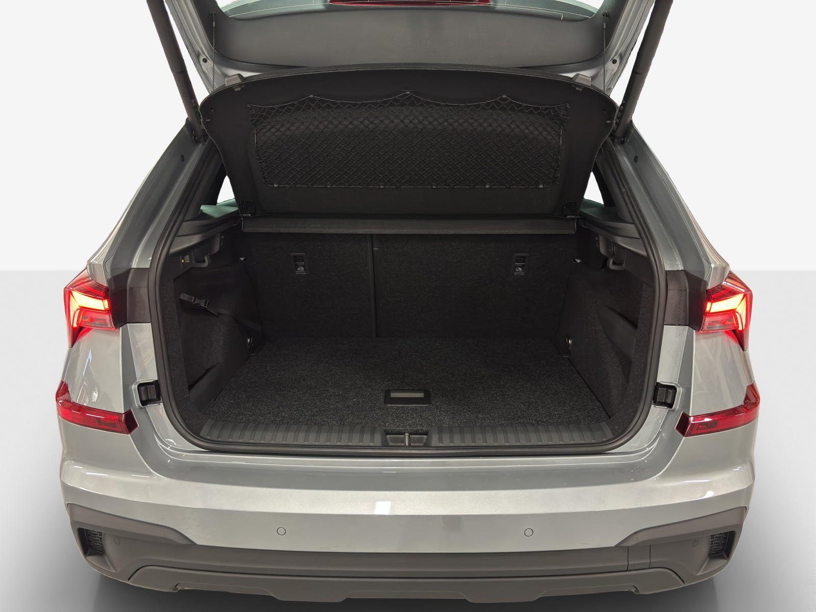 SKODA Kamiq 1.5 TSI Dynamic DSG-image-12