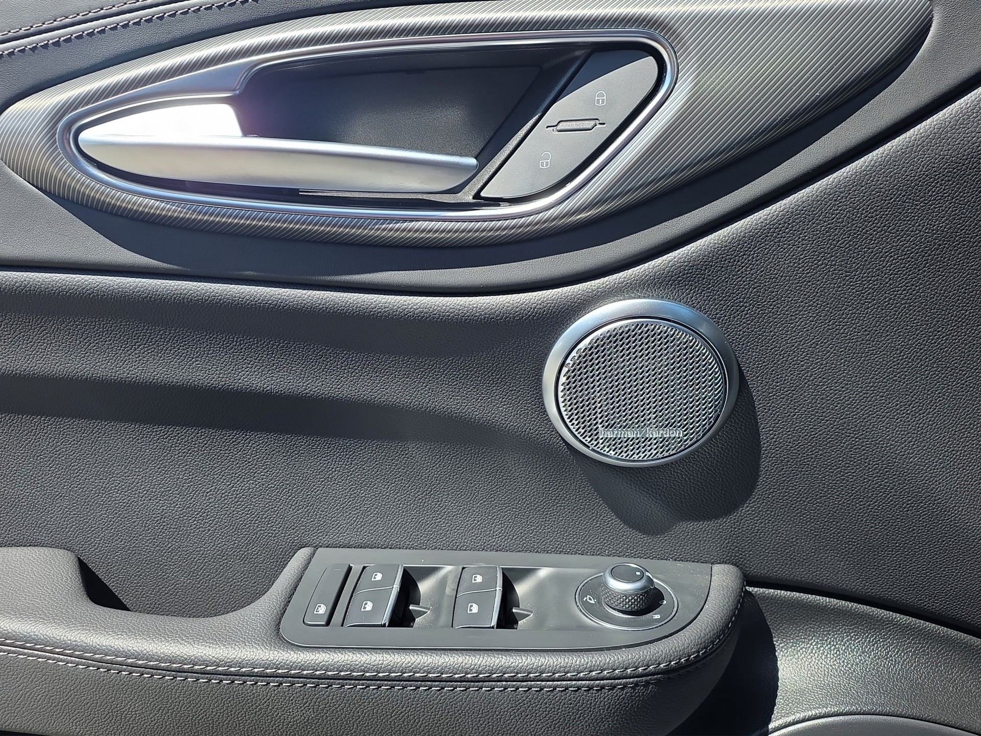 ALFA ROMEO Giulia 2.0 Q4 Veloce-image-17