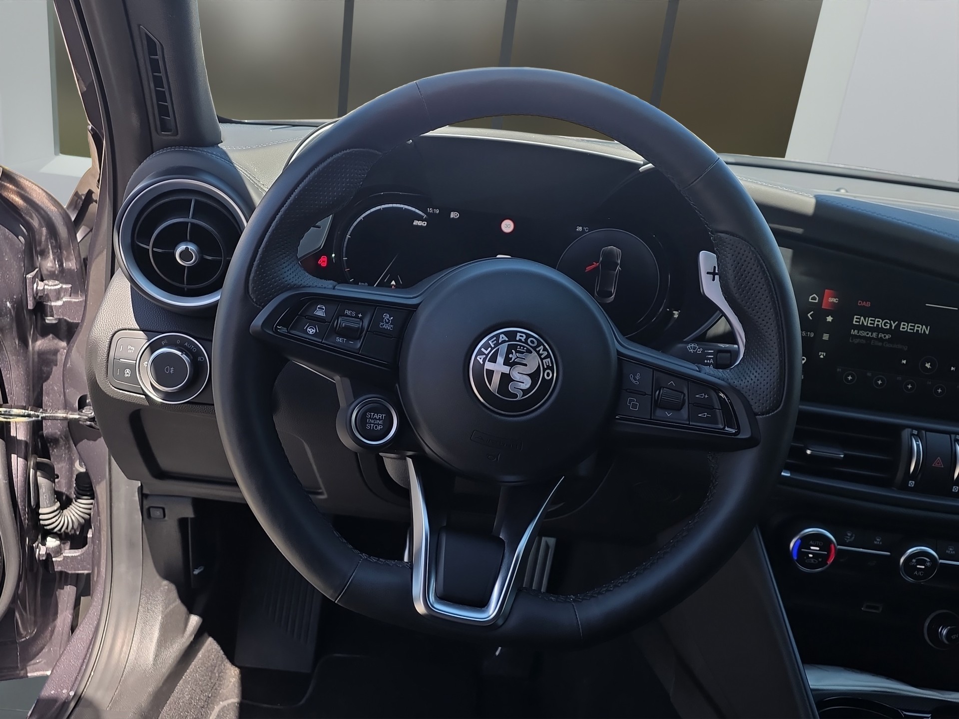 ALFA ROMEO Giulia 2.0 Q4 Veloce-image-9