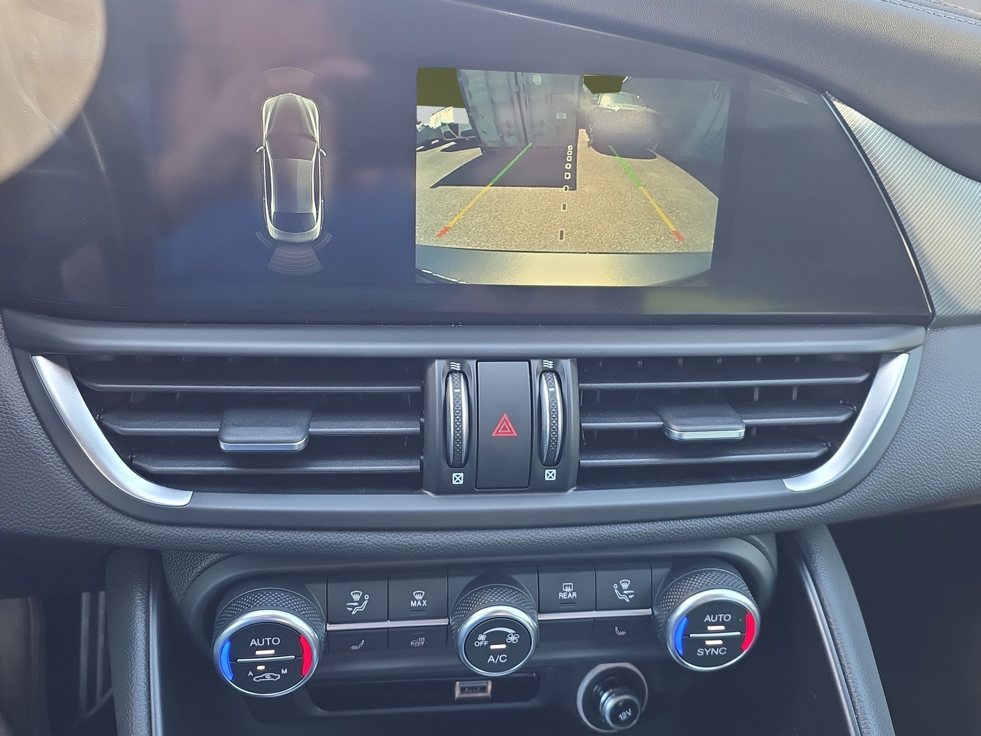 ALFA ROMEO Giulia 2.0 Q4 Veloce-image-12