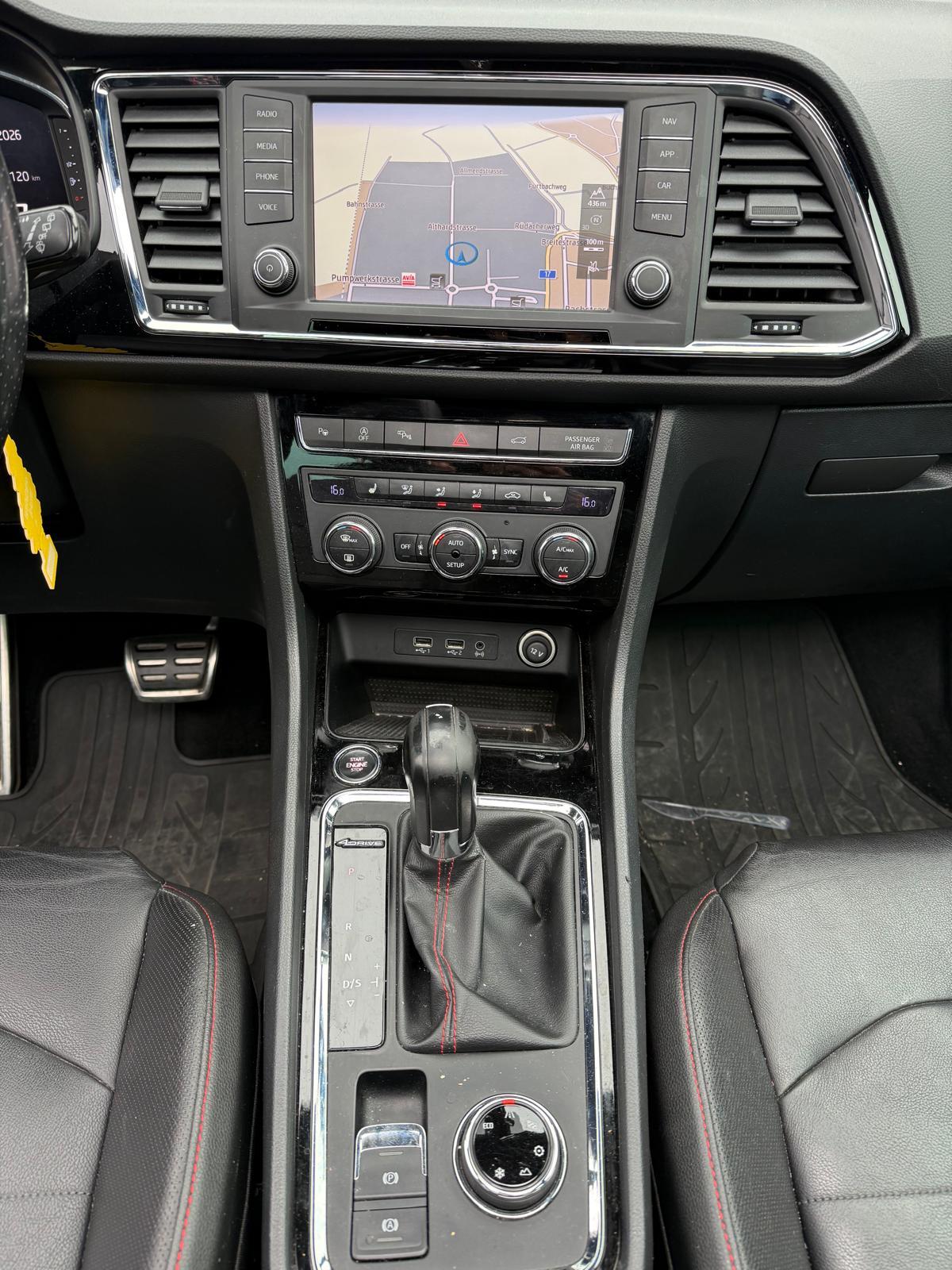 SEAT Ateca 2.0 TSI FR 4Drive DSG-image-14