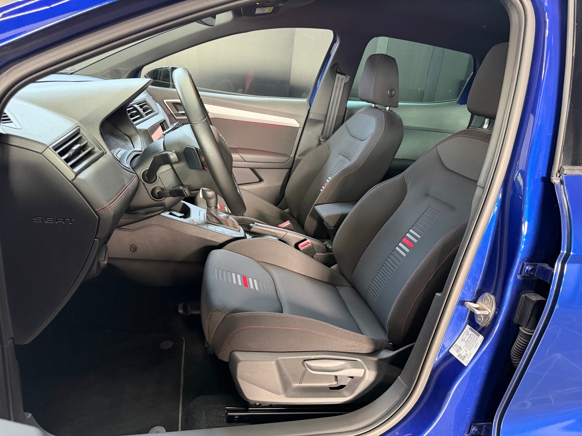 SEAT Ibiza 1.0 EcoTSI FR DSG-image-7