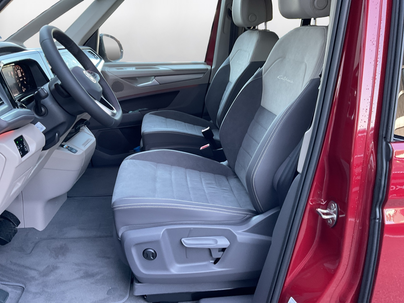 VW California 2.0 TDI Ocean Liberty-image-10