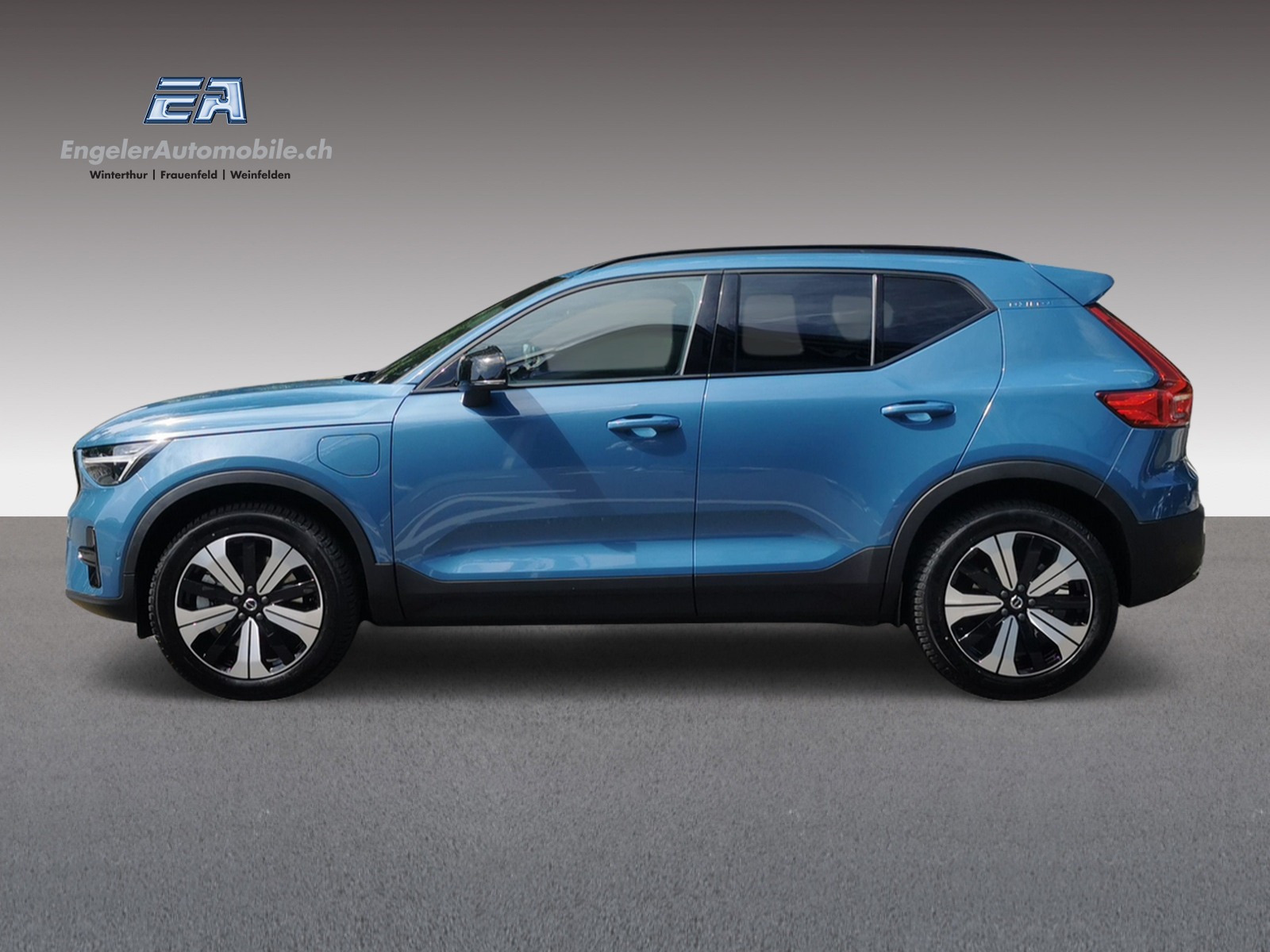 VOLVO XC40 1.5 T5 PiH Plus Dark-image-3