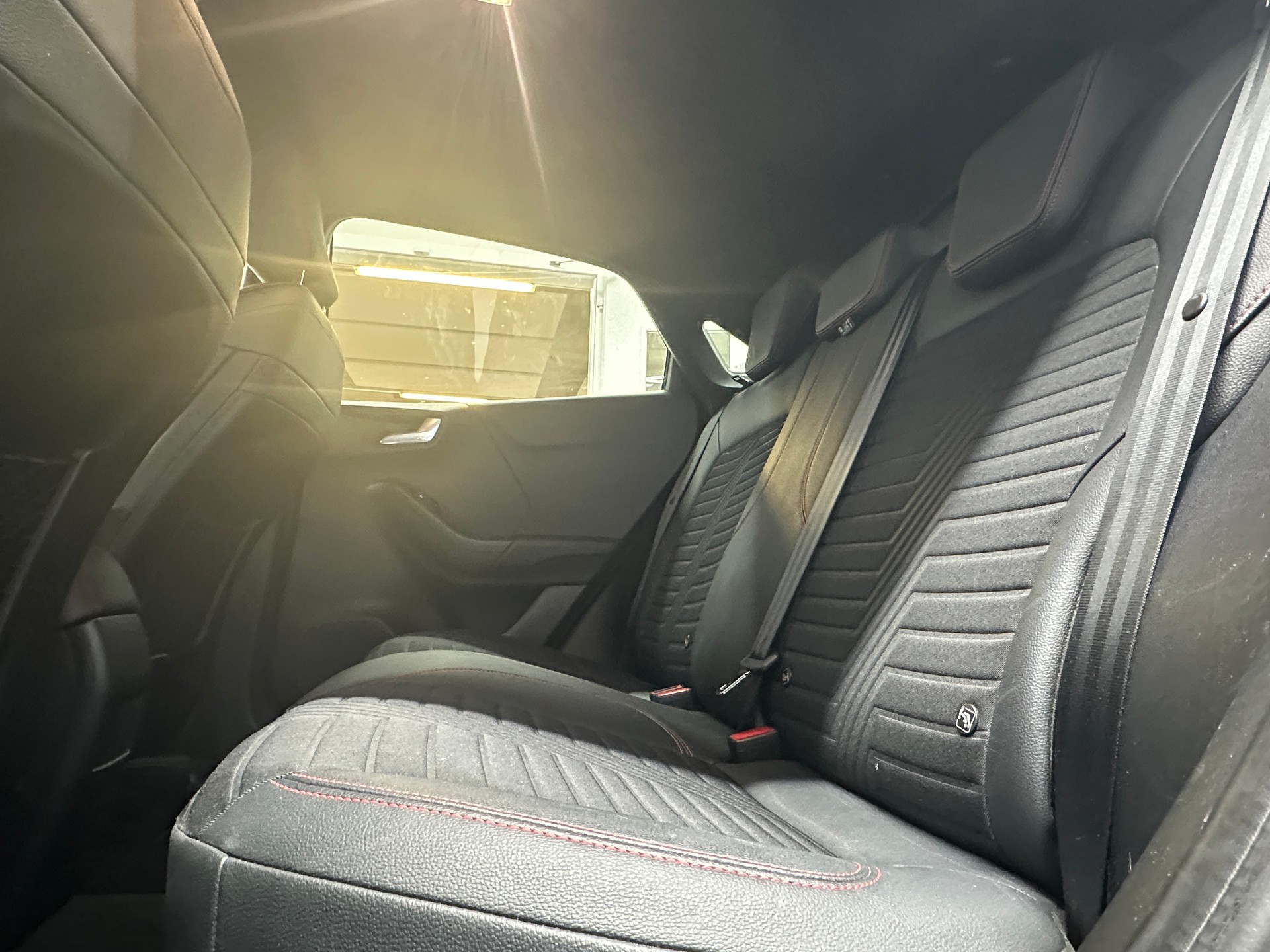 FORD Puma 1.0 MHEV ST-Line X Automat-image-8