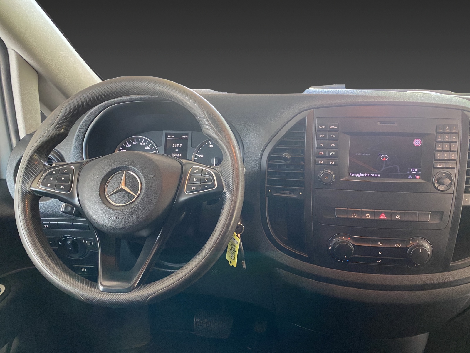 MERCEDES-BENZ Vito 119 BlueTEC L 4Matic 7G-Tronic Euro 6-image-13