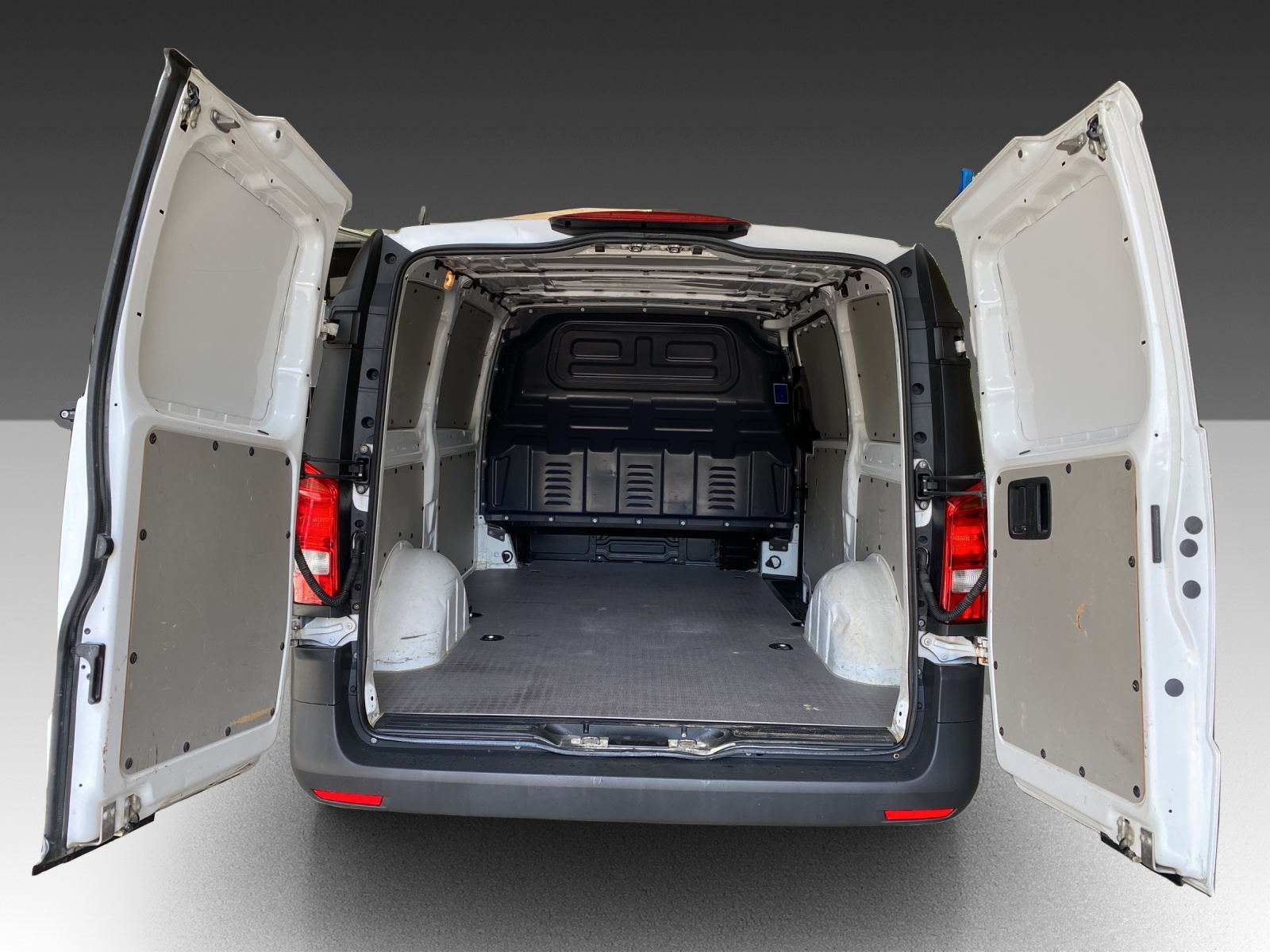 MERCEDES-BENZ Vito 119 BlueTEC L 4Matic 7G-Tronic Euro 6-image-16