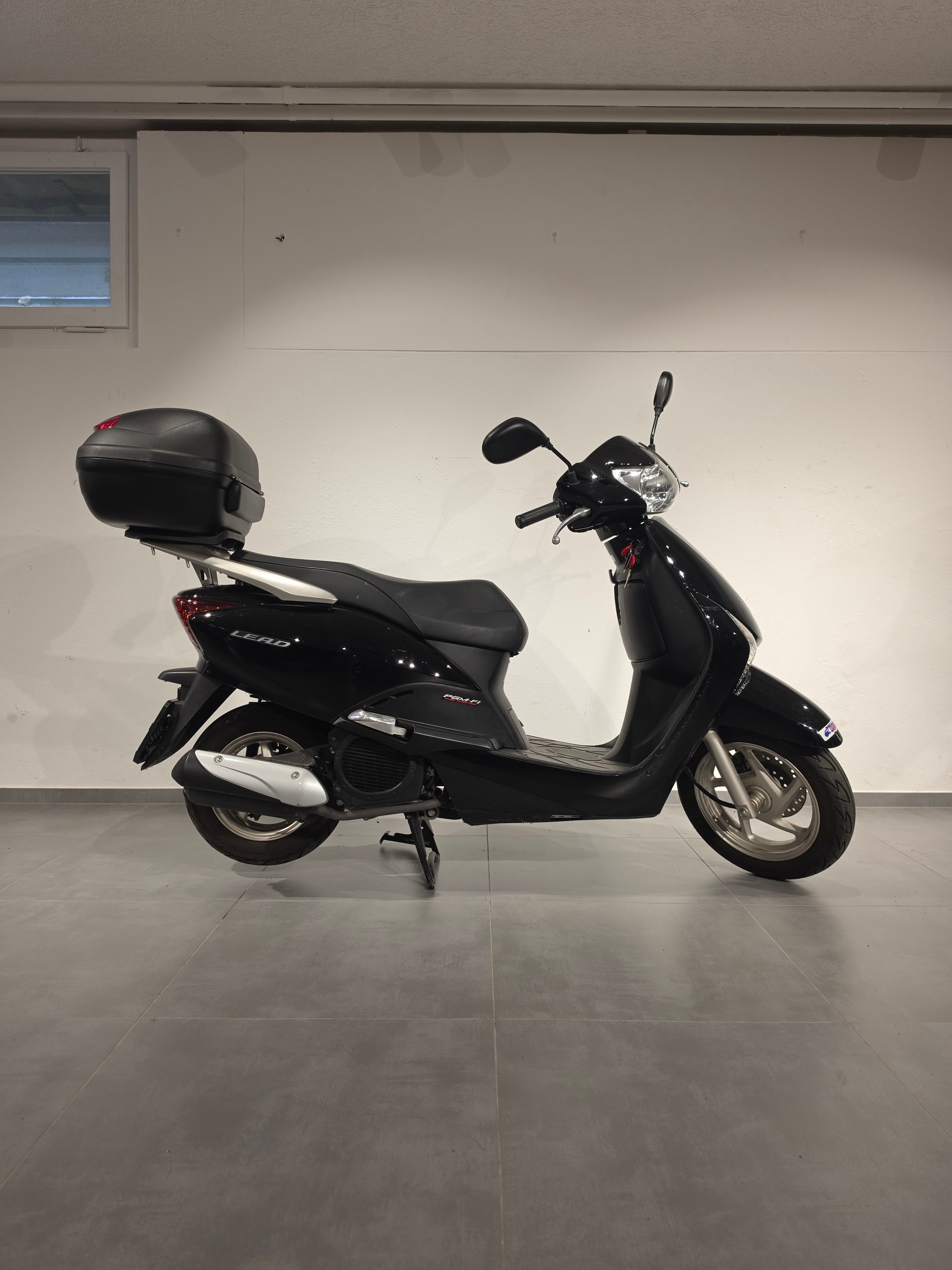 HONDA Lead 110