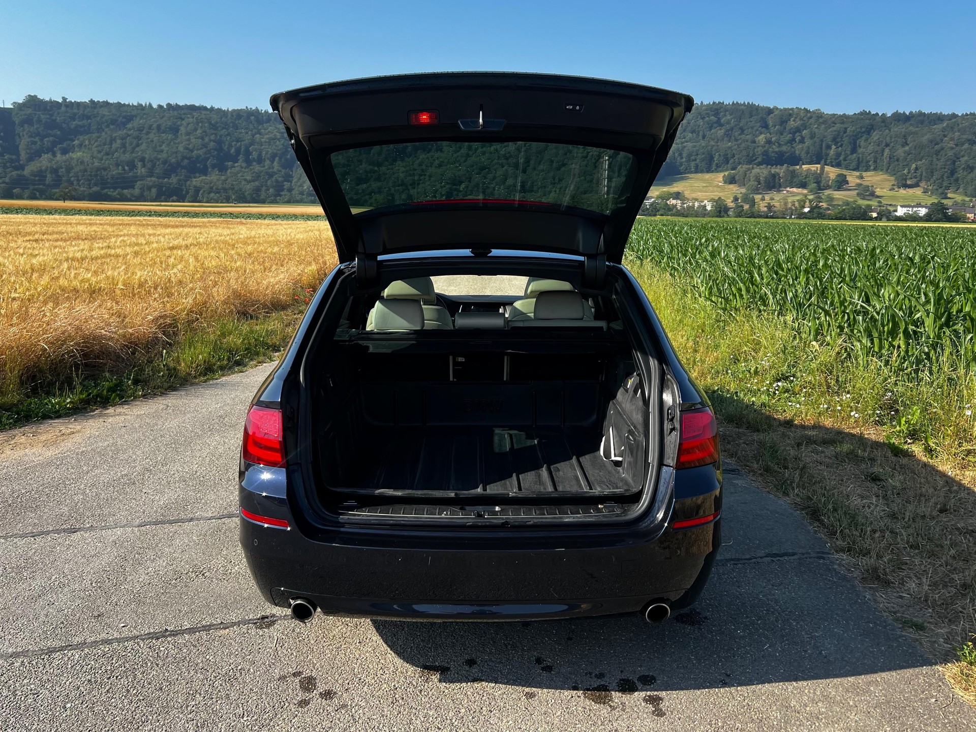 BMW 535d xDrive Touring Steptronic-image-13