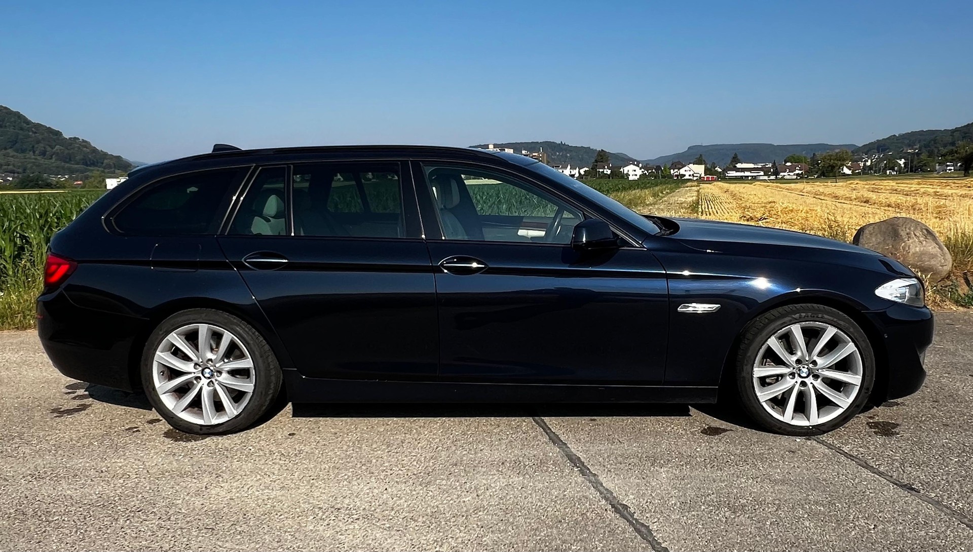 BMW 535d xDrive Touring Steptronic-image-5