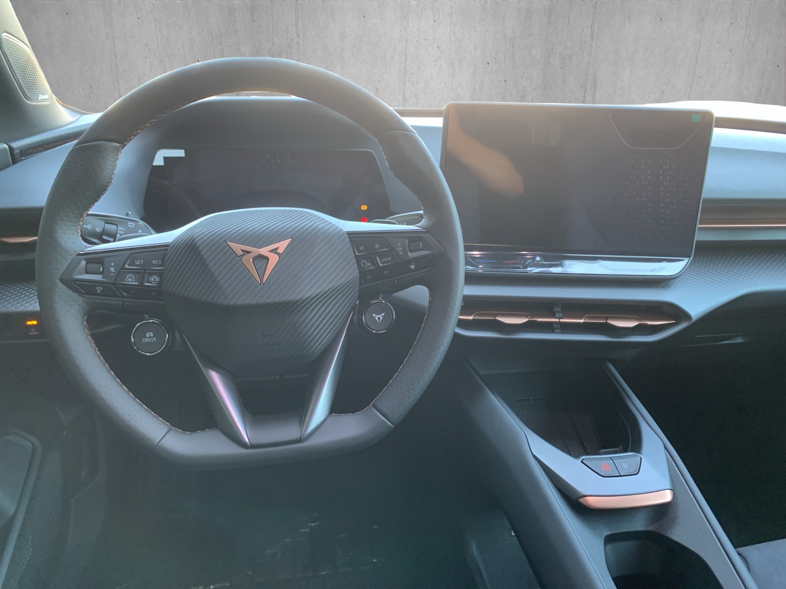 CUPRA Raval 52 kWh Dynamic Launch Edition-image-8