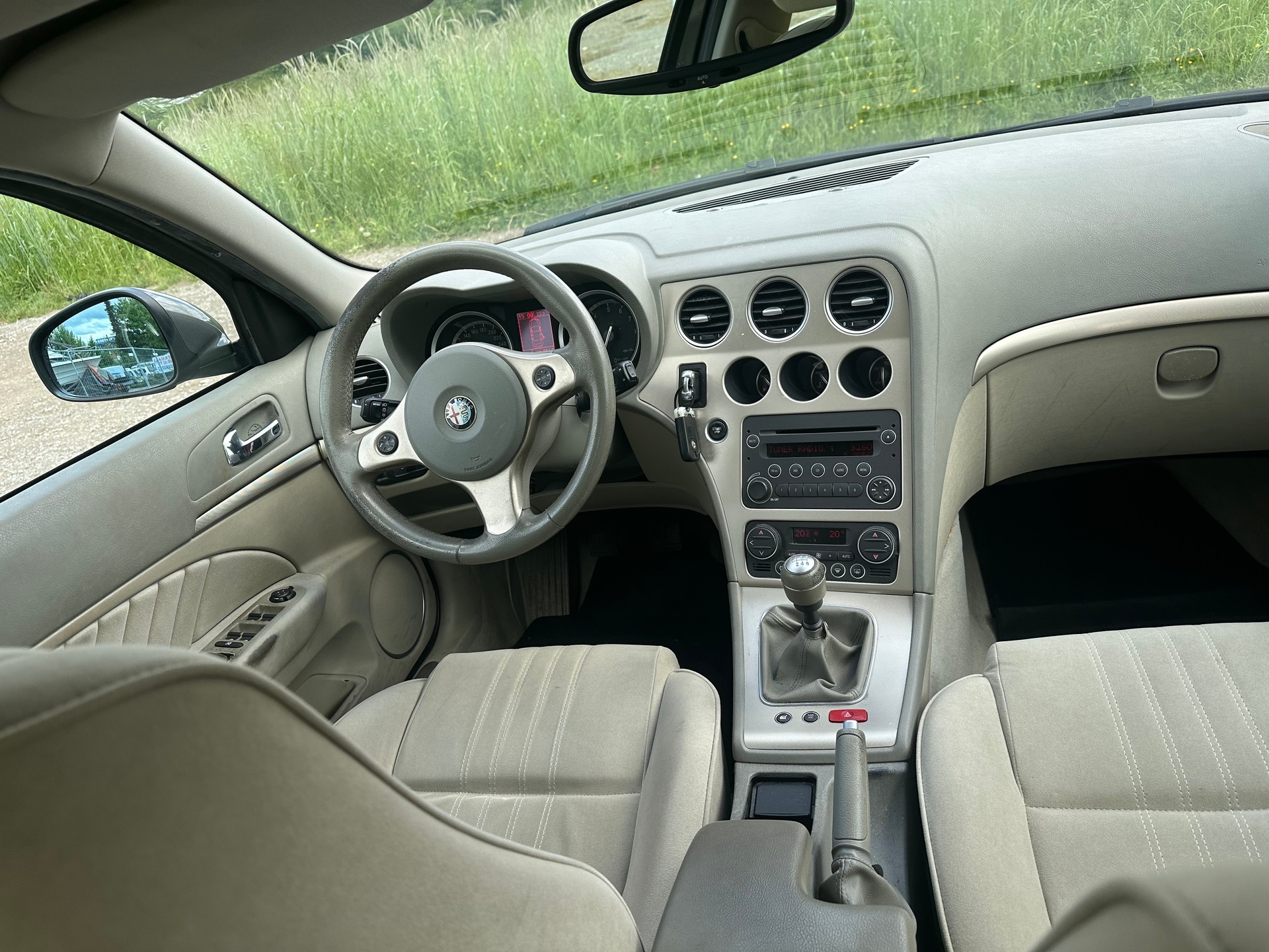 ALFA ROMEO 159 2.2 JTS TI-image-10
