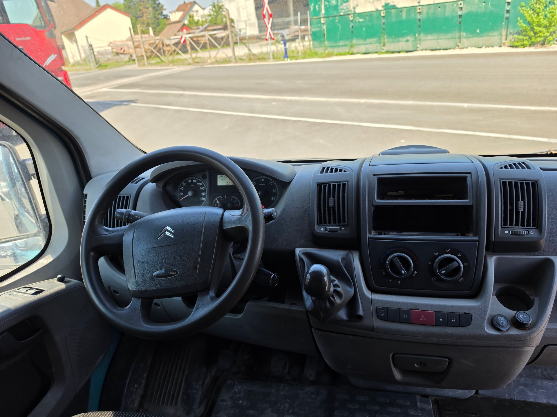 CITROEN Jumper 2.2 HDi 33 L2H2-image-10