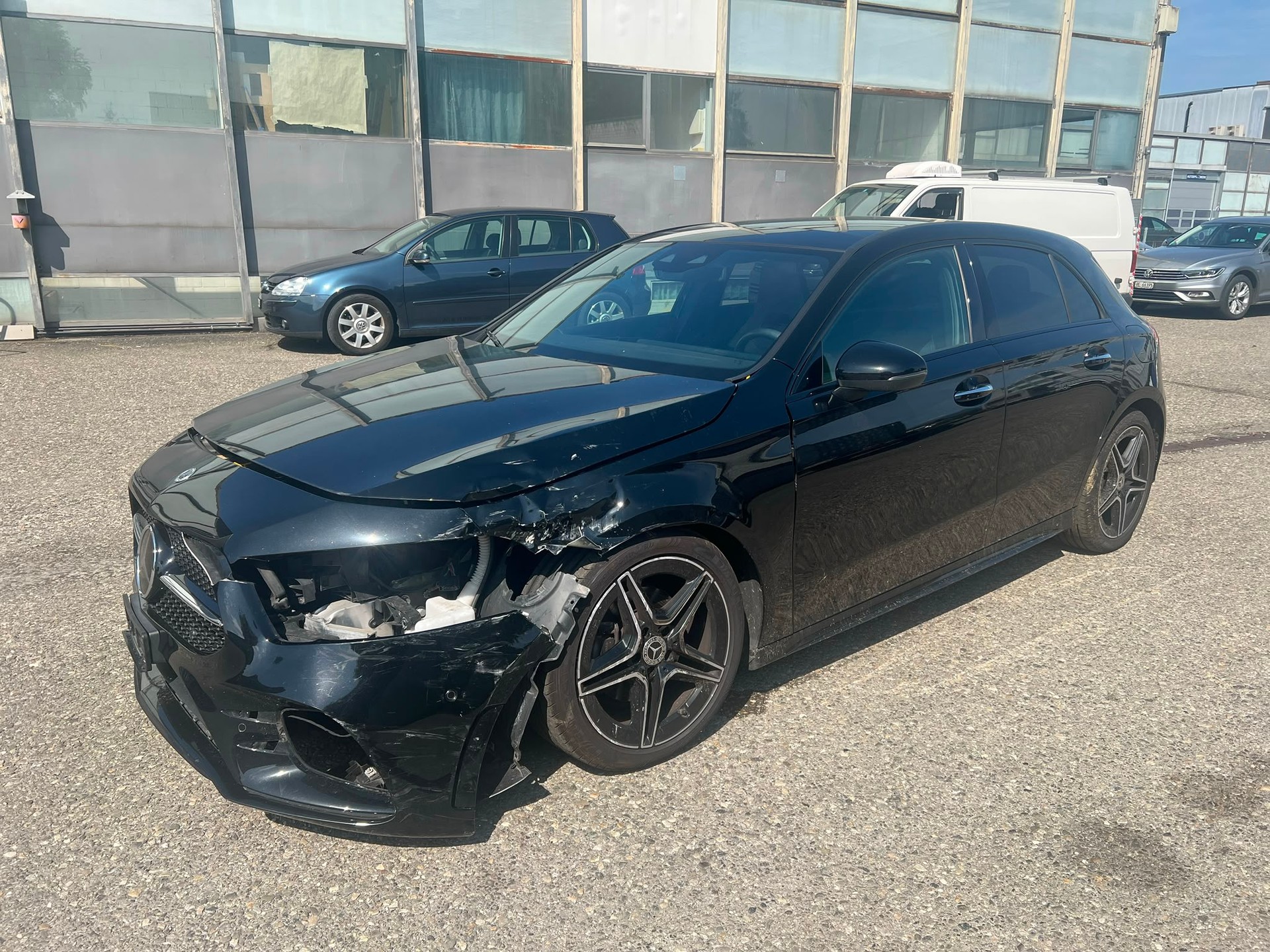 MERCEDES-BENZ A 180 Night Star AMG Line 7G-DCT-image-1