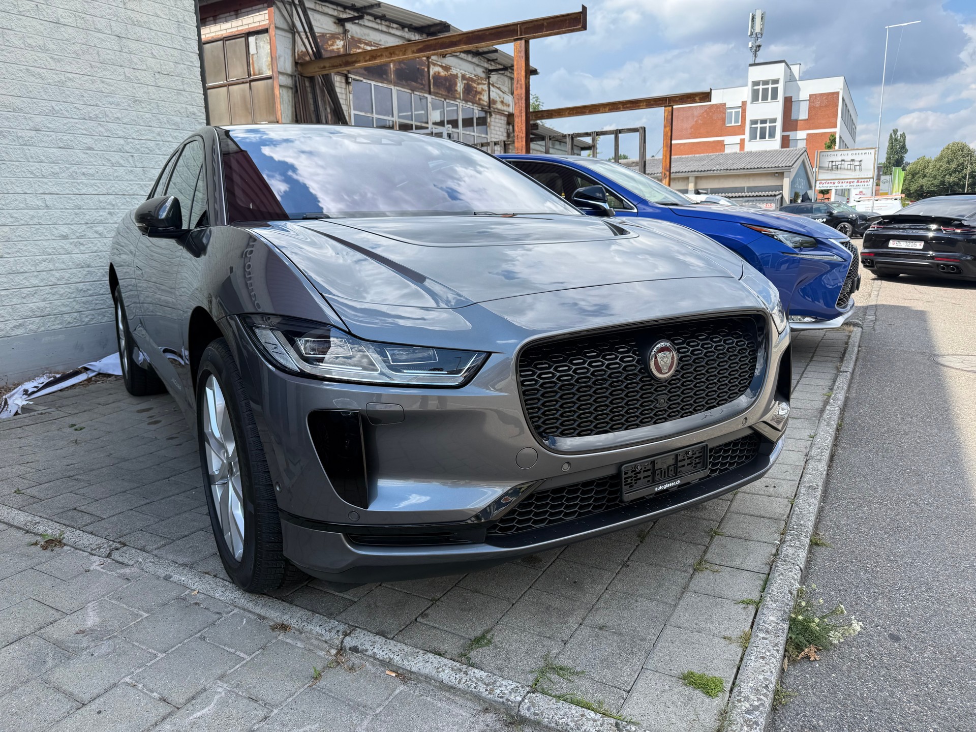 JAGUAR I-Pace EV400 HSE AWD-image-1