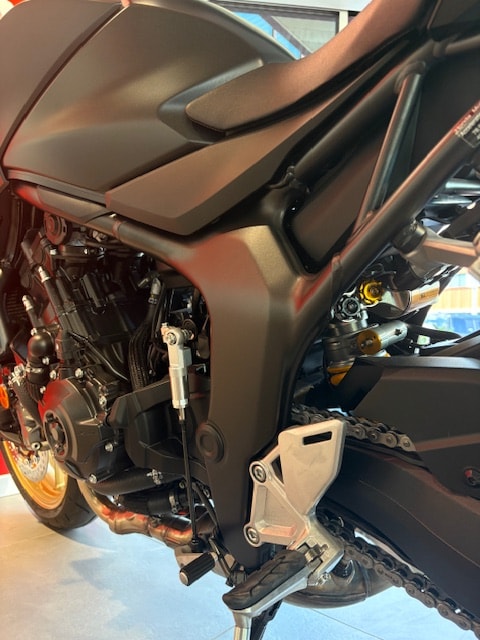 HONDA CB 1000 Hornet SP-image-9
