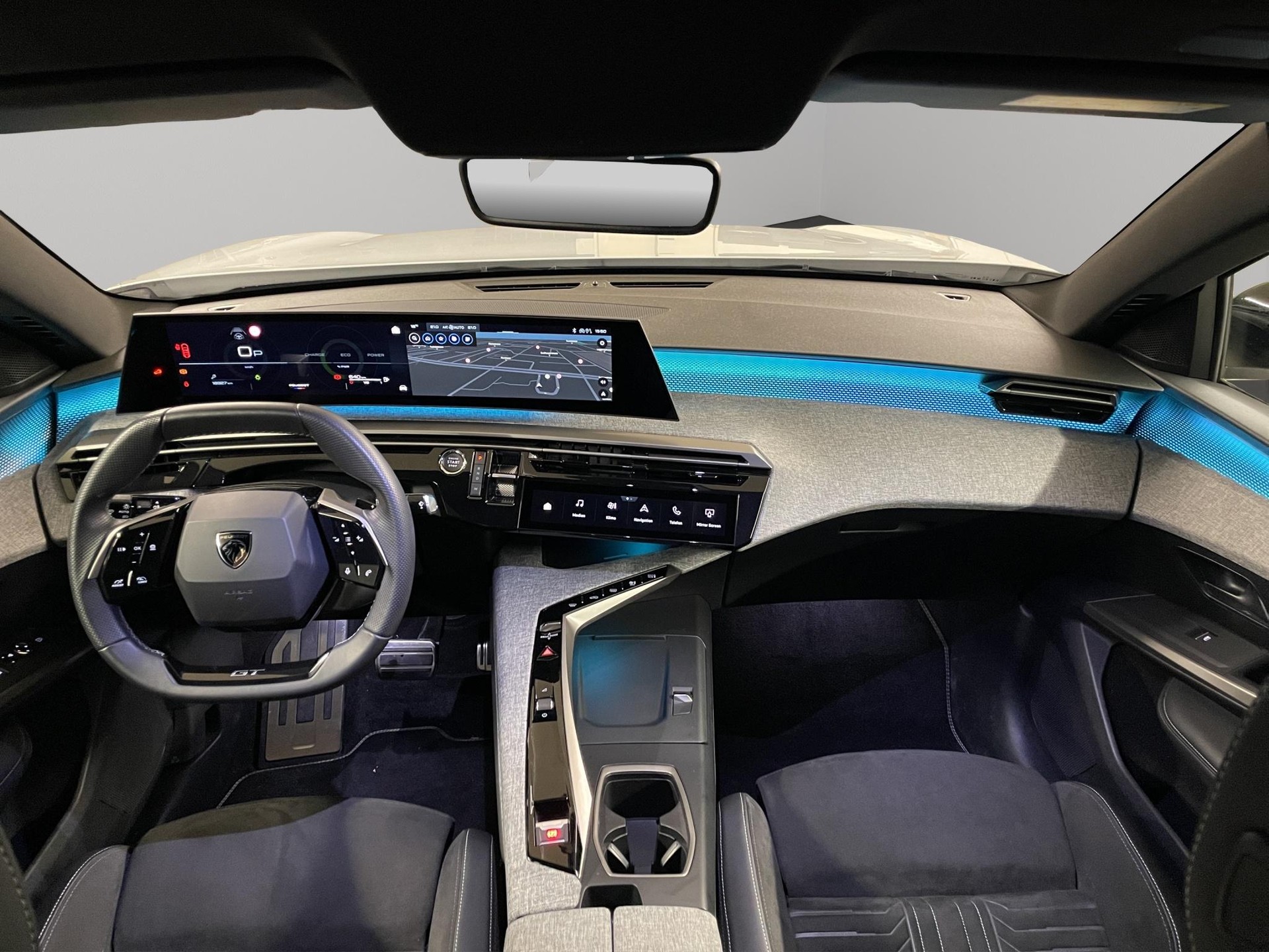PEUGEOT 3008 1.2 Hybrid GT-image-7
