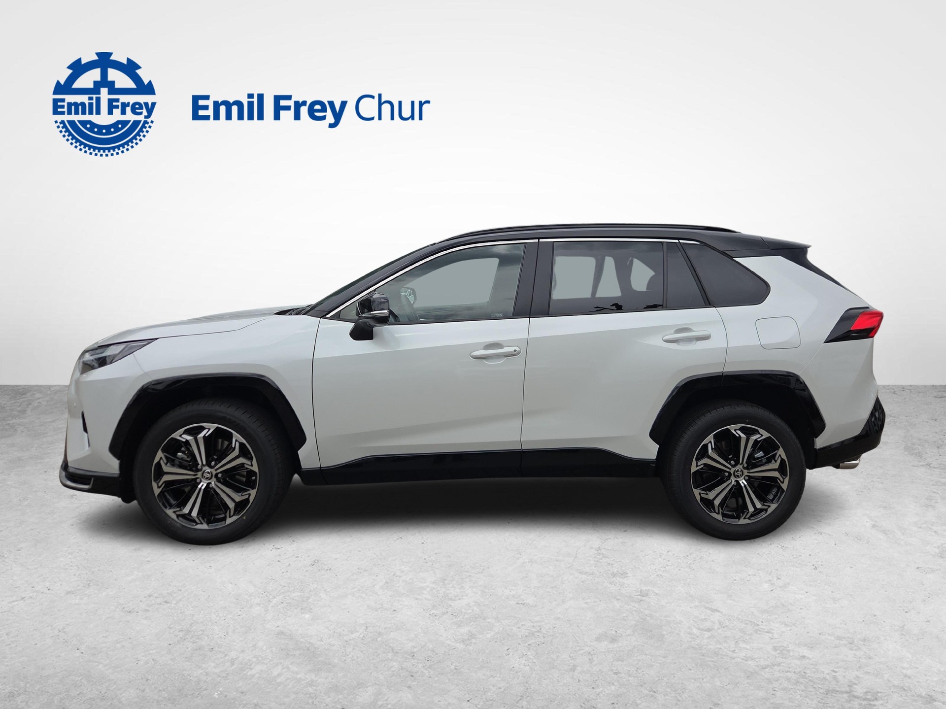 TOYOTA RAV4 2.5 Plug-In-Hybrid Platinum-showroom-element-1