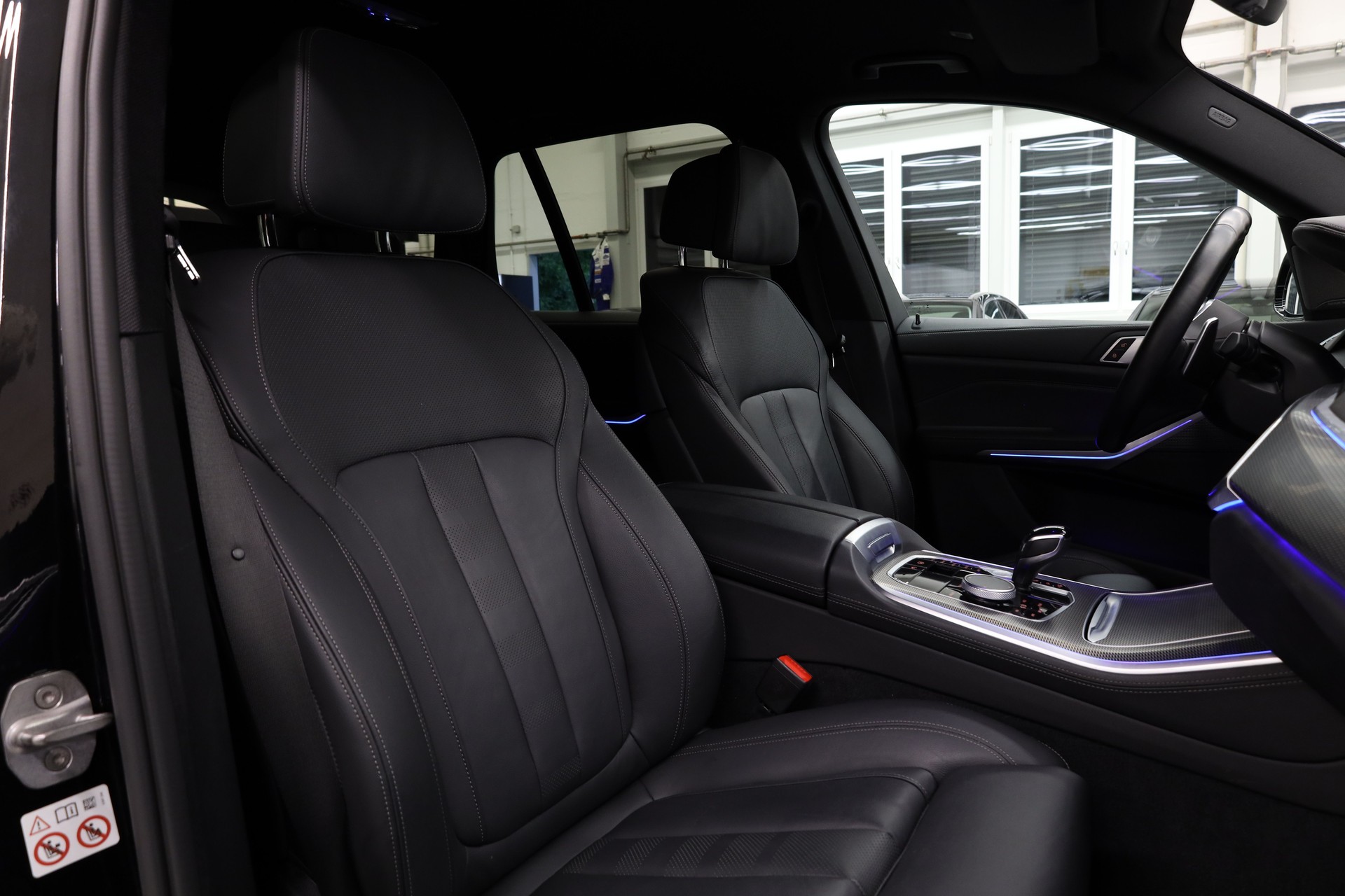 BMW X5 40d M-Sport xDrive SAG-image-15