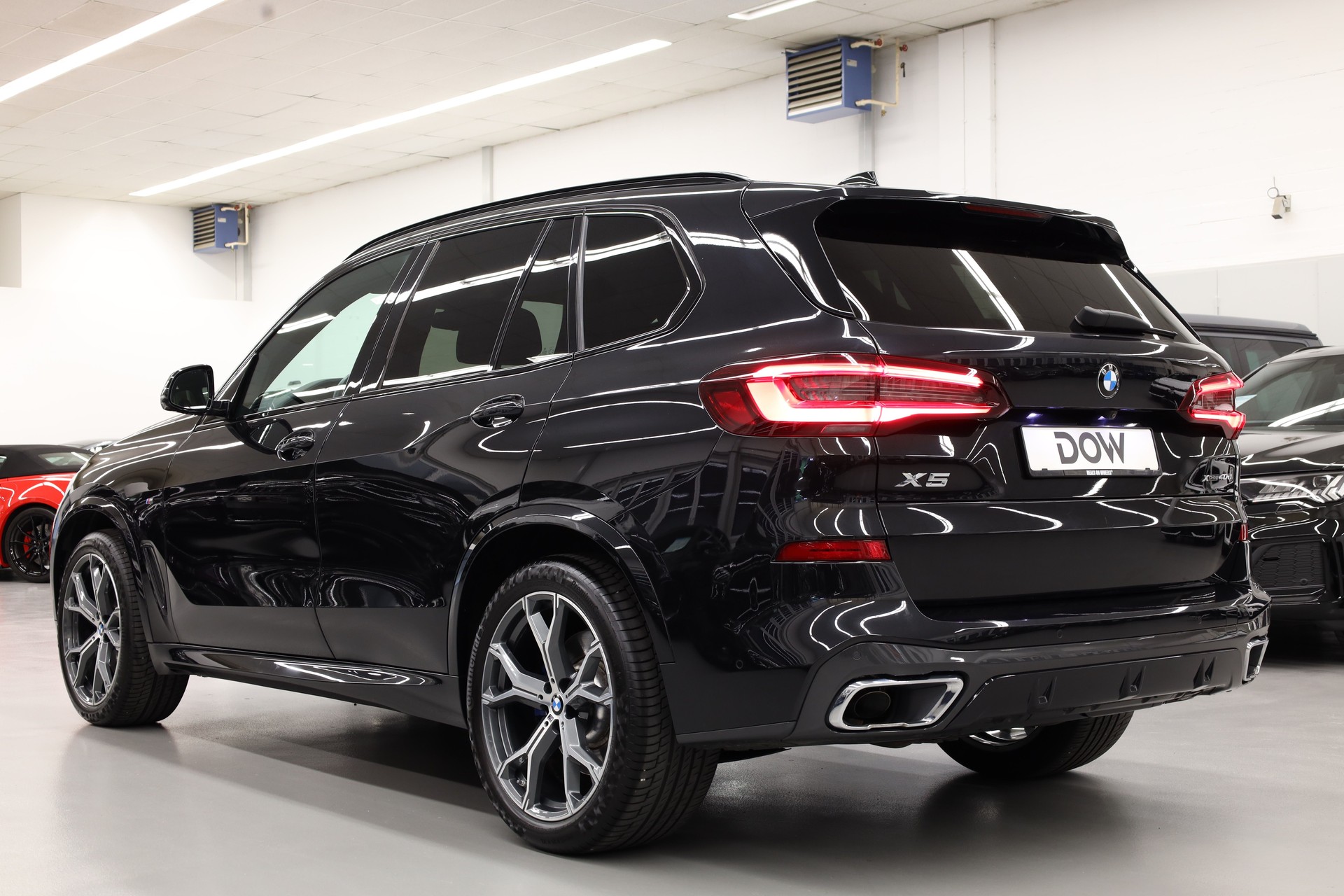 BMW X5 40d M-Sport xDrive SAG-image-6
