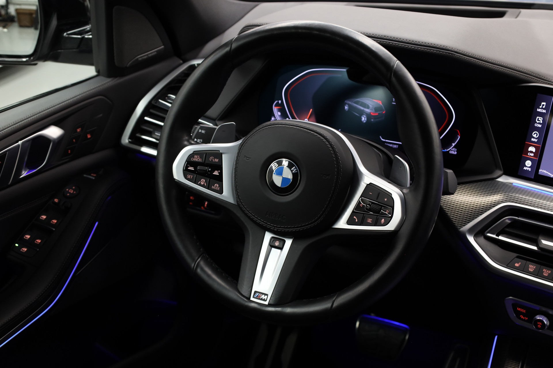 BMW X5 40d M-Sport xDrive SAG-image-16