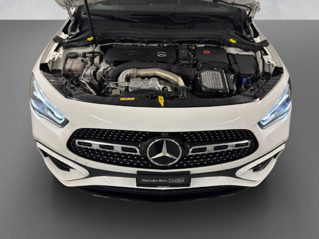 MERCEDES-BENZ GLA 220 AMG Line 4Matic-image-8