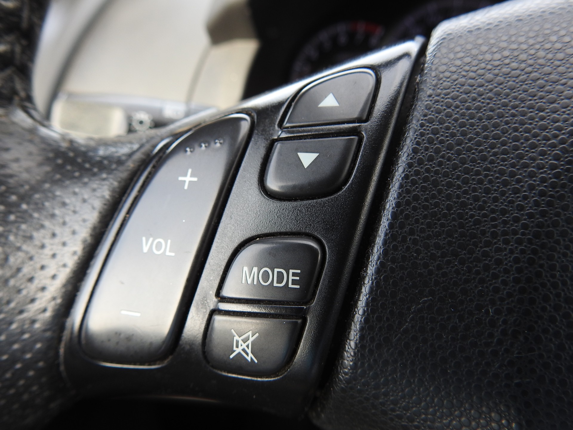 MAZDA 5 2.0 16V Sport Activematic-image-25