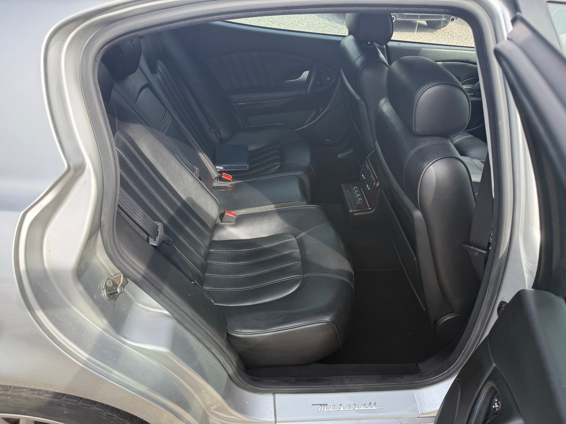 MASERATI Quattroporte 4.2 V8 DuoSelect-image-8