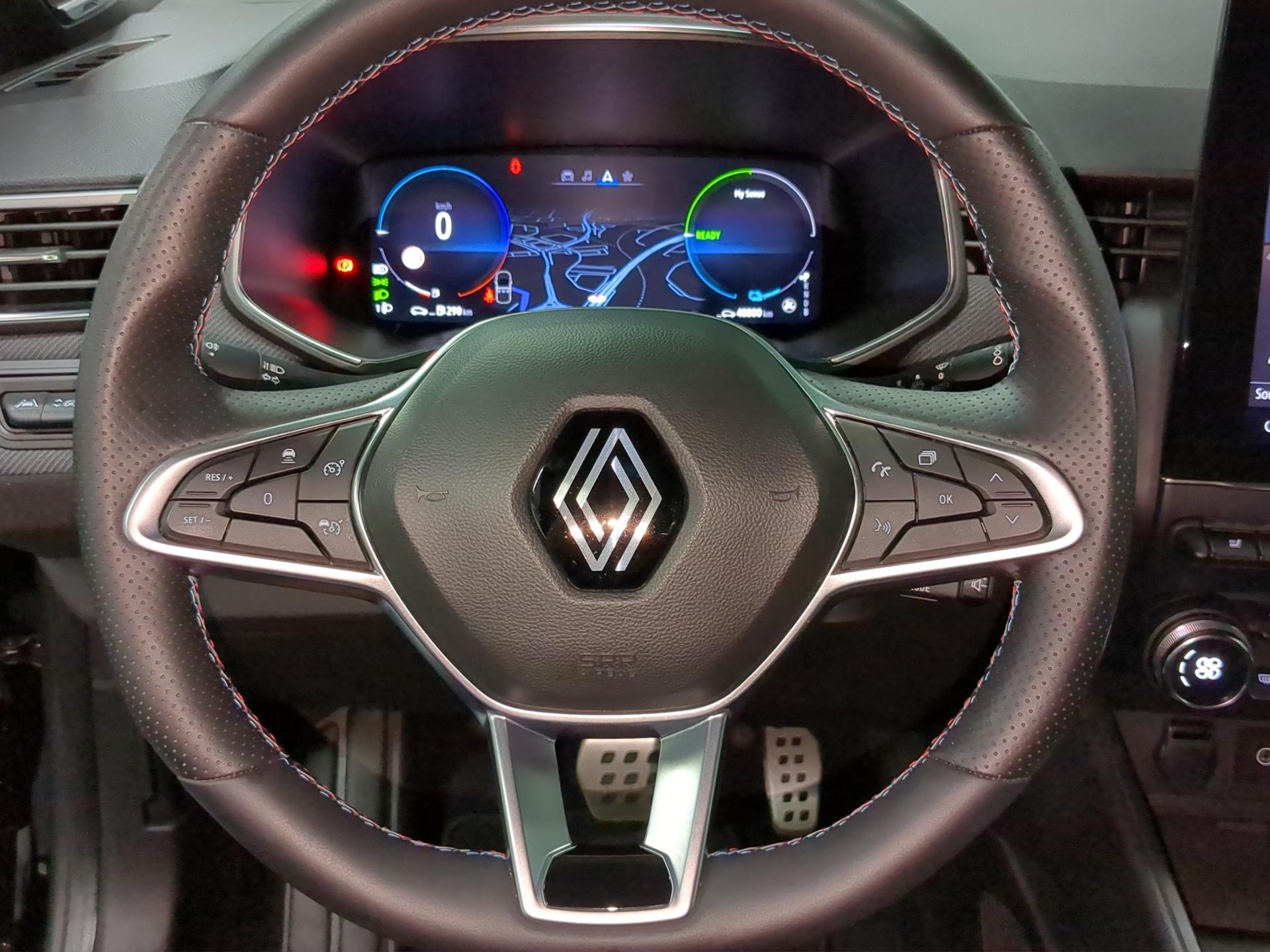 RENAULT Clio 1.6 E-Tech Esprit Alpine-image-9